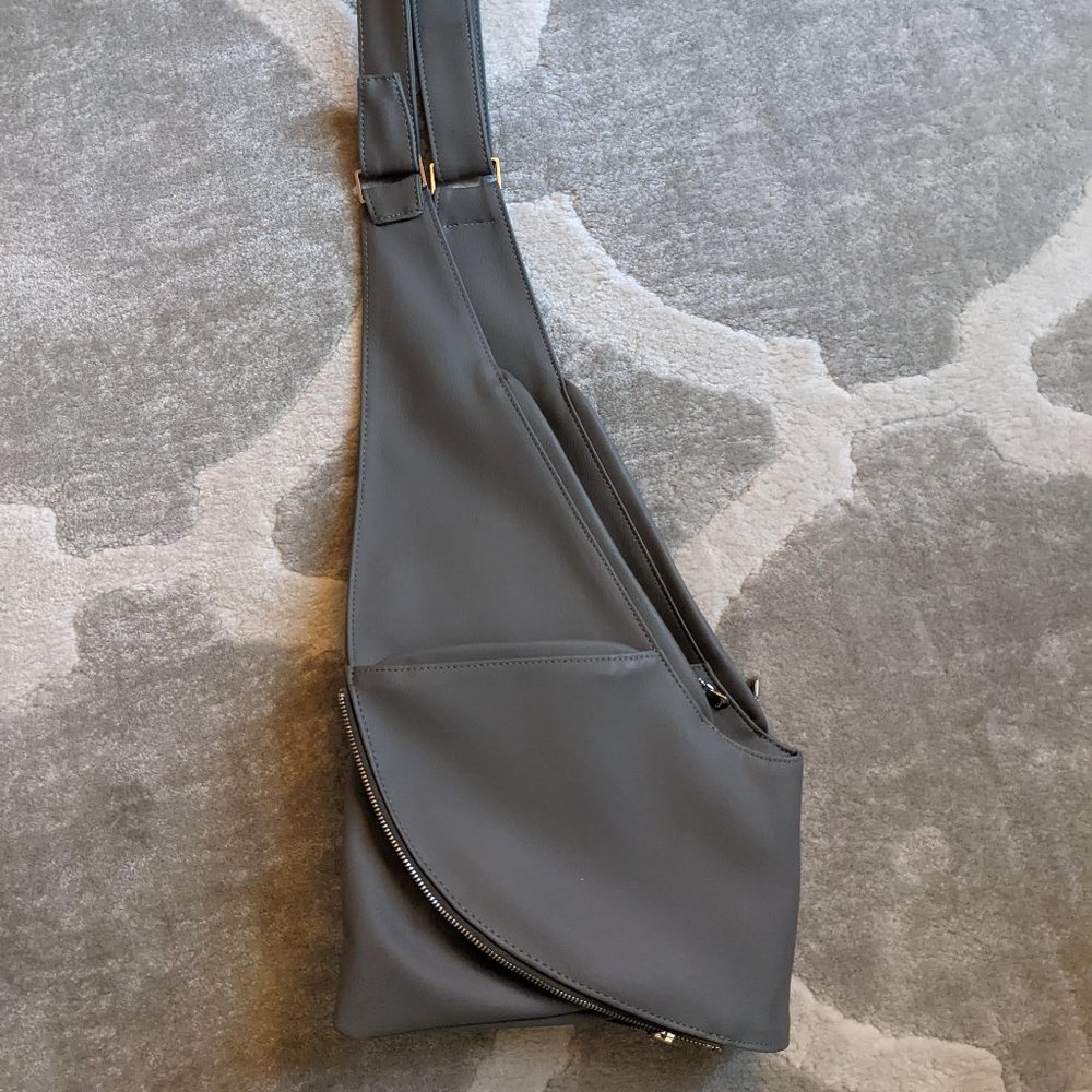 Grey Expandable Sash Bag